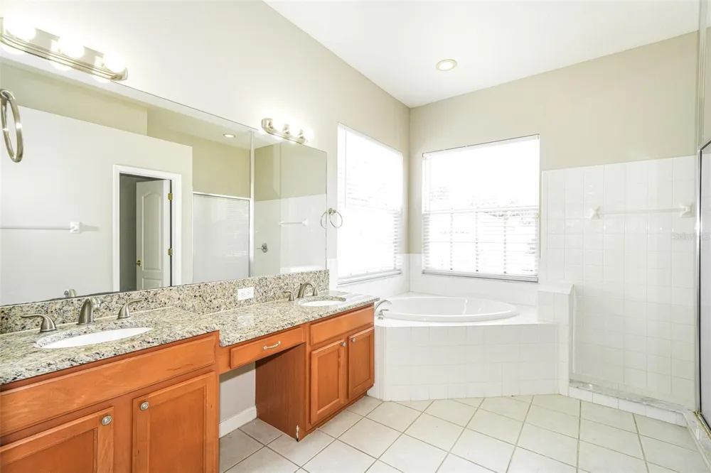 4320 BALINGTON DRIVE Valrico, FL 33596