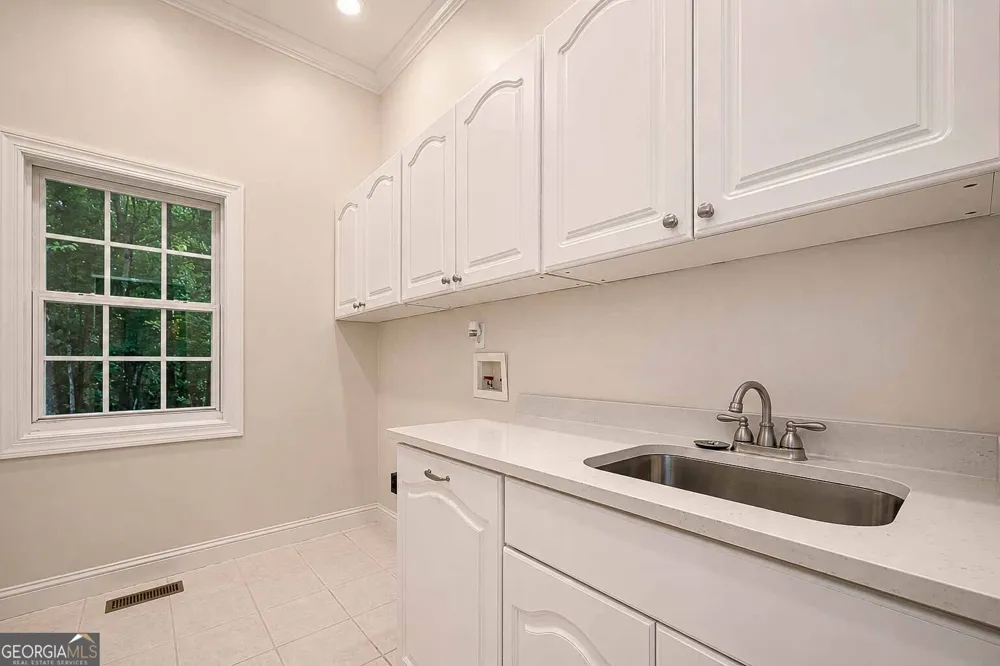 4310 Winslow CT Douglasville, GA 30135