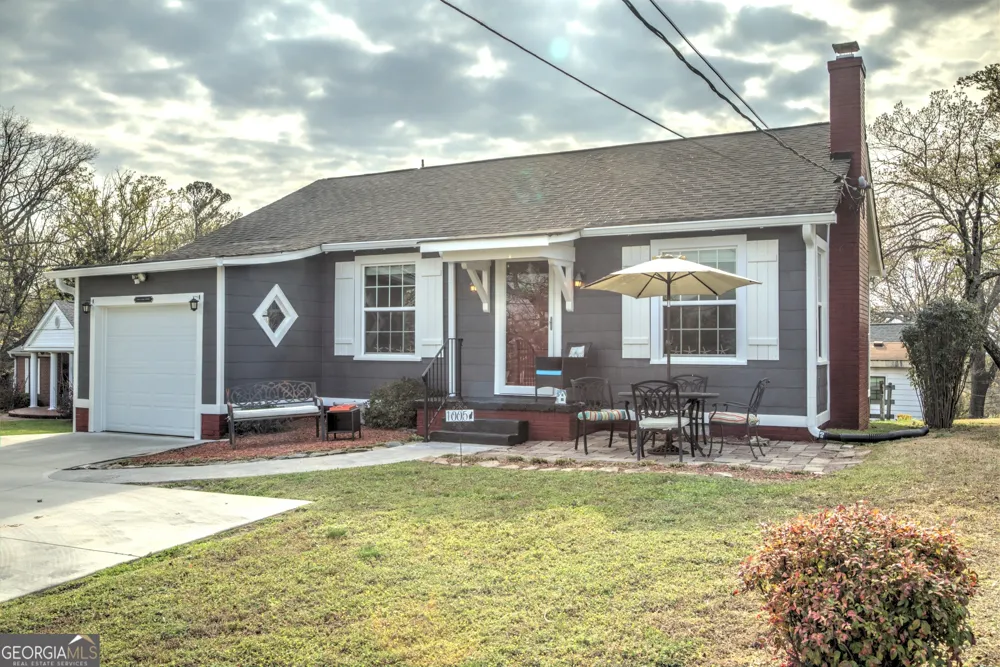 1005 S Crest RD Rossville, GA 30741