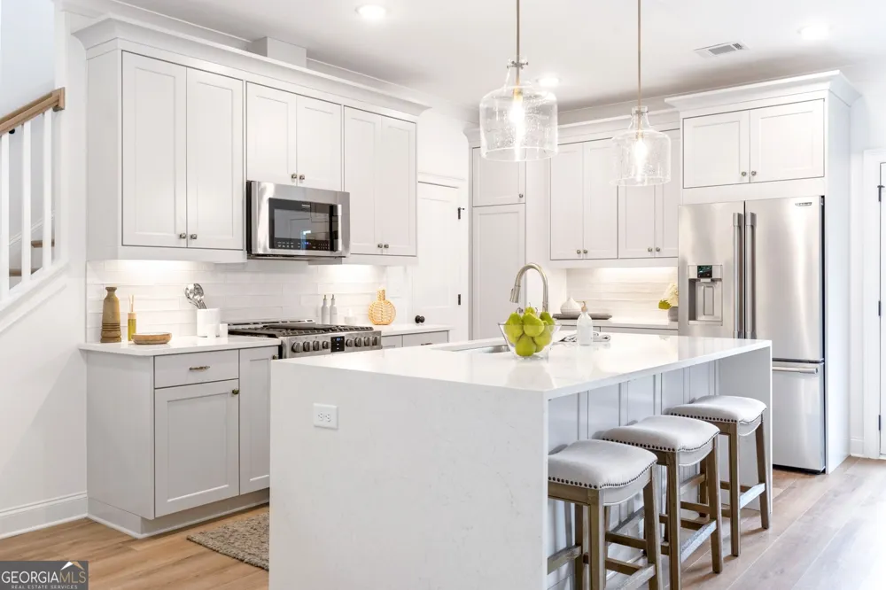 3338 Springhaven AVE Hapeville, GA 30354
