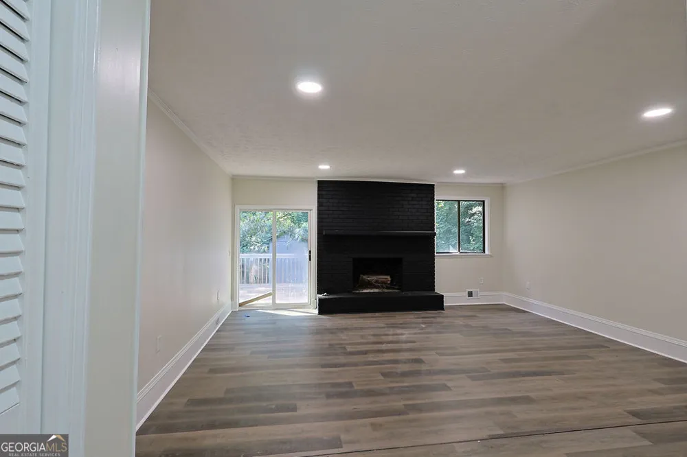 949 Marion CT Lithia Springs, GA 30122