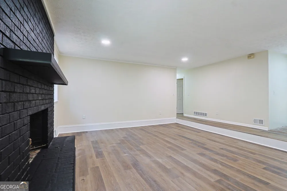 949 Marion CT Lithia Springs, GA 30122