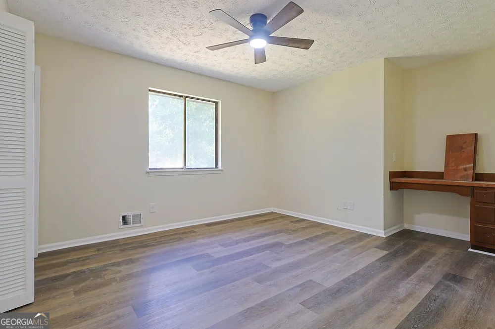 949 Marion CT Lithia Springs, GA 30122