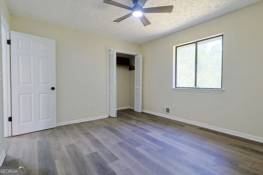 949 Marion CT Lithia Springs, GA 30122