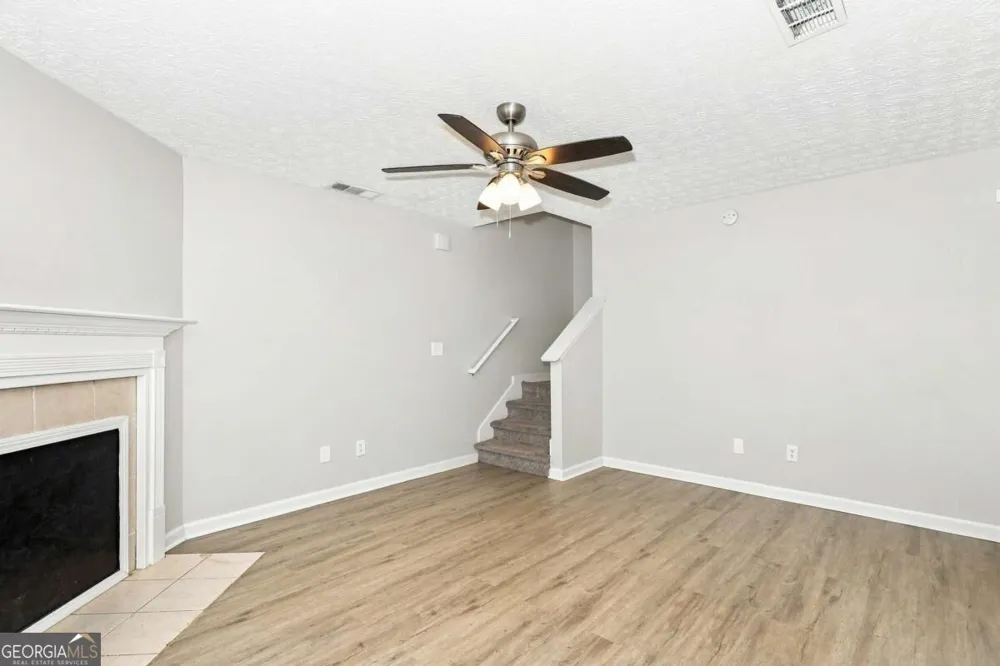 9471 Bogey CT Jonesboro, GA 30238