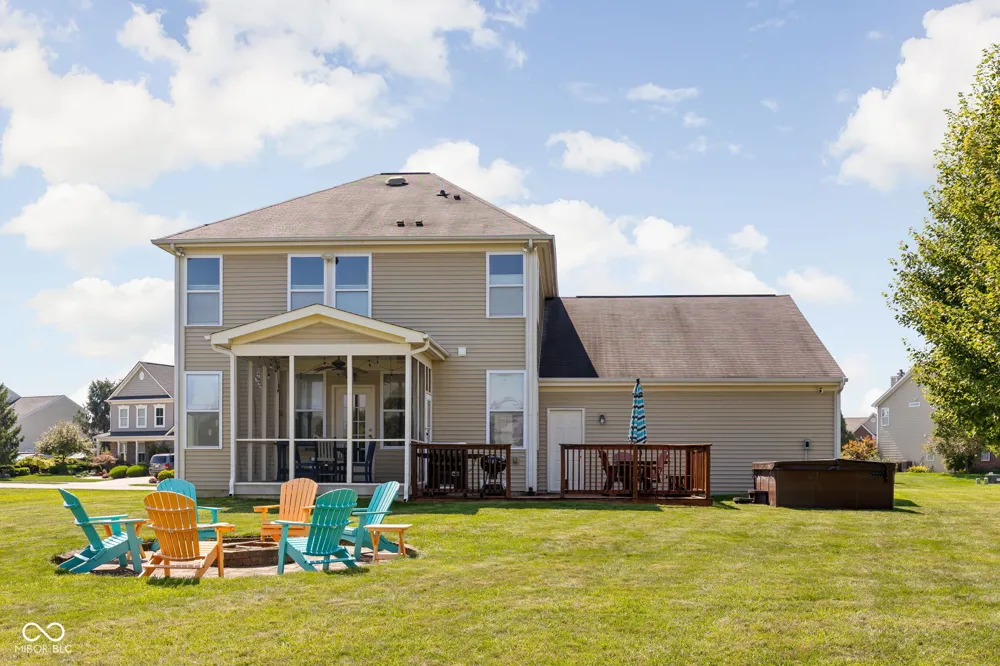 803 Settlers Walk Brownsburg, IN 46112