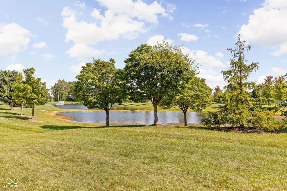 803 Settlers Walk Brownsburg, IN 46112