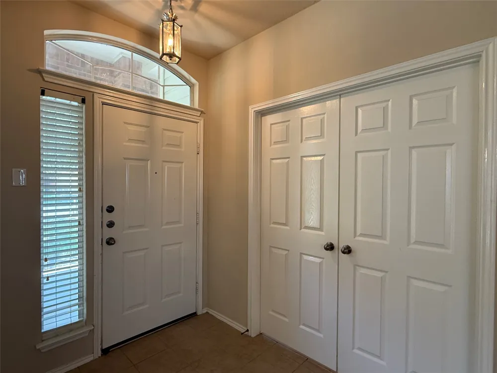 2520 Butler Way Round Rock, TX 78665