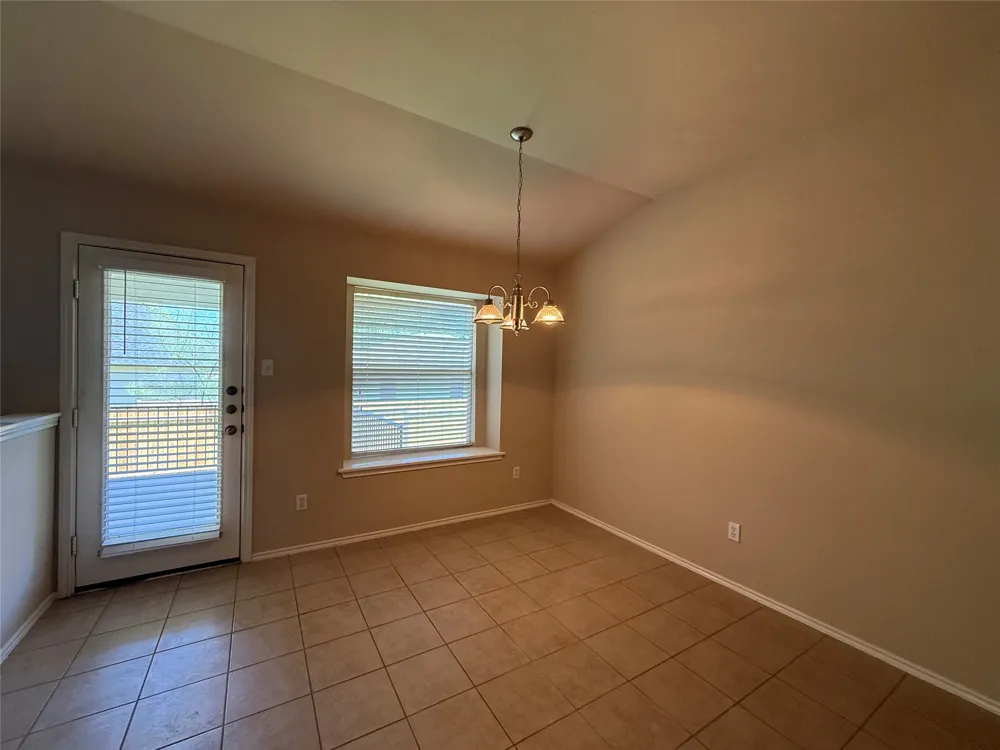 2520 Butler Way Round Rock, TX 78665