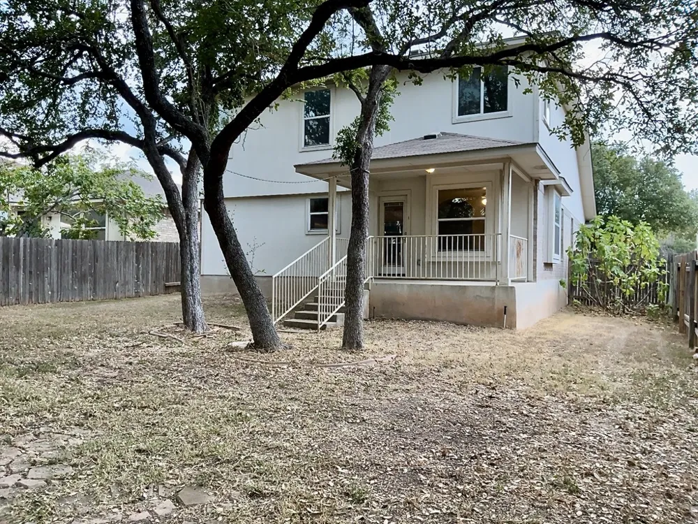3590 Rock Shelf Lane Round Rock, TX 78681