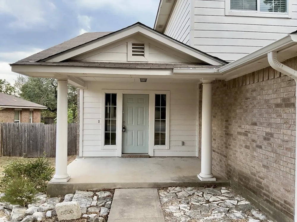3590 Rock Shelf Lane Round Rock, TX 78681