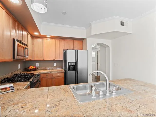 1705 Gaylord Street #104 Denver, CO 80206
