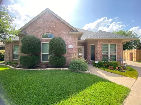 1631 Greenway Court