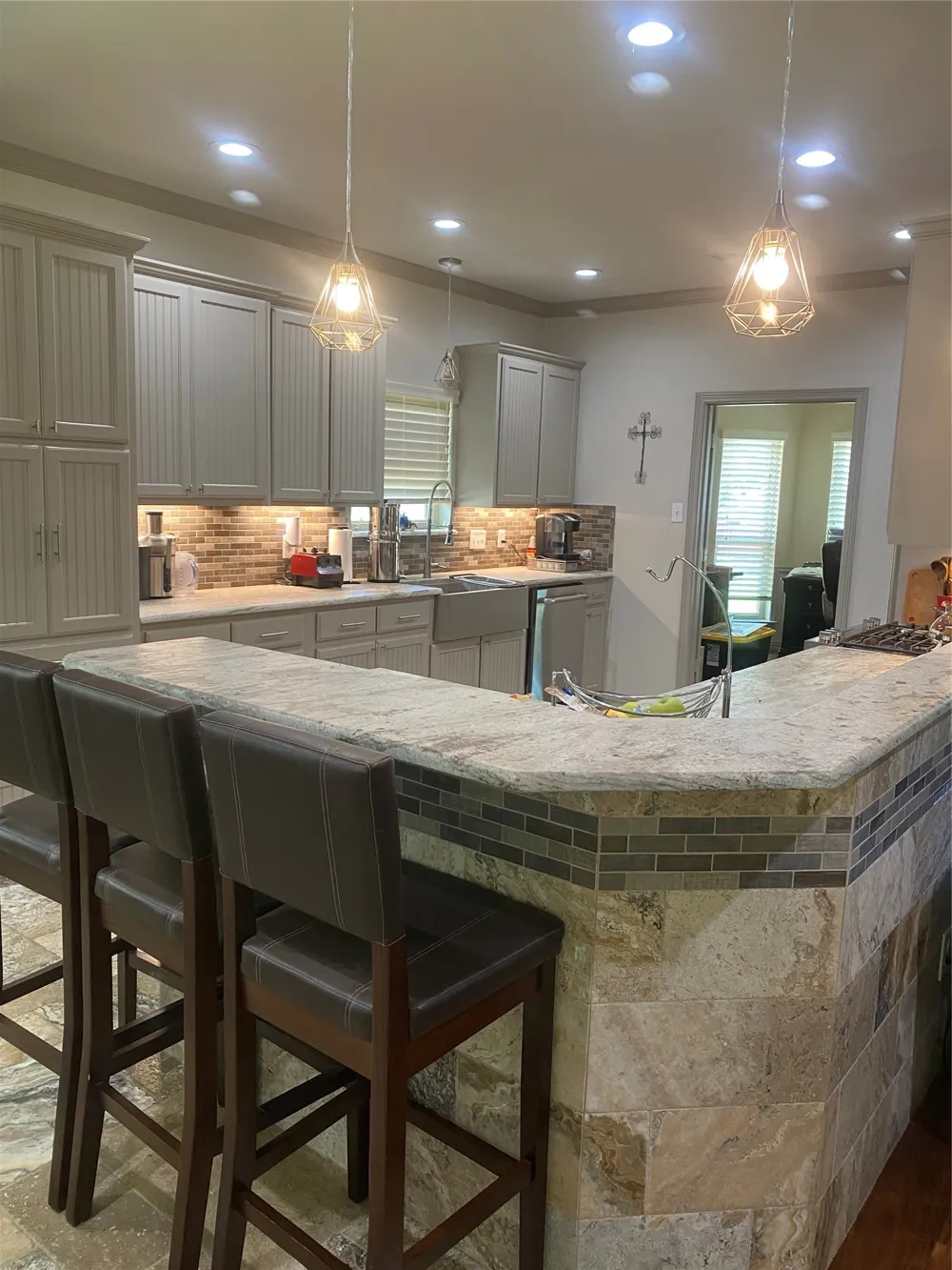 1631 Greenway Court Midlothian, TX 76065
