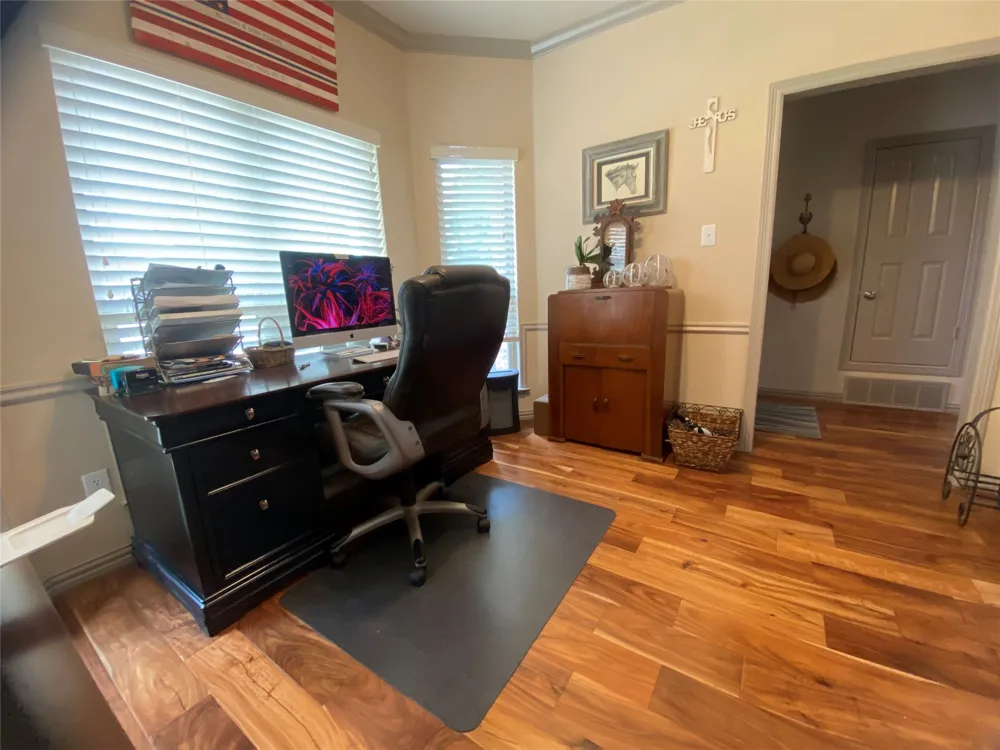 1631 Greenway Court Midlothian, TX 76065