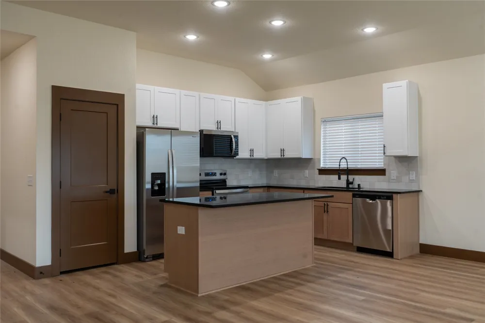 13525 Bonanza Circle Cresson, TX 76035