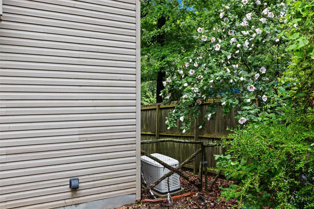 670 Redbud Drive Avinger, TX 75630