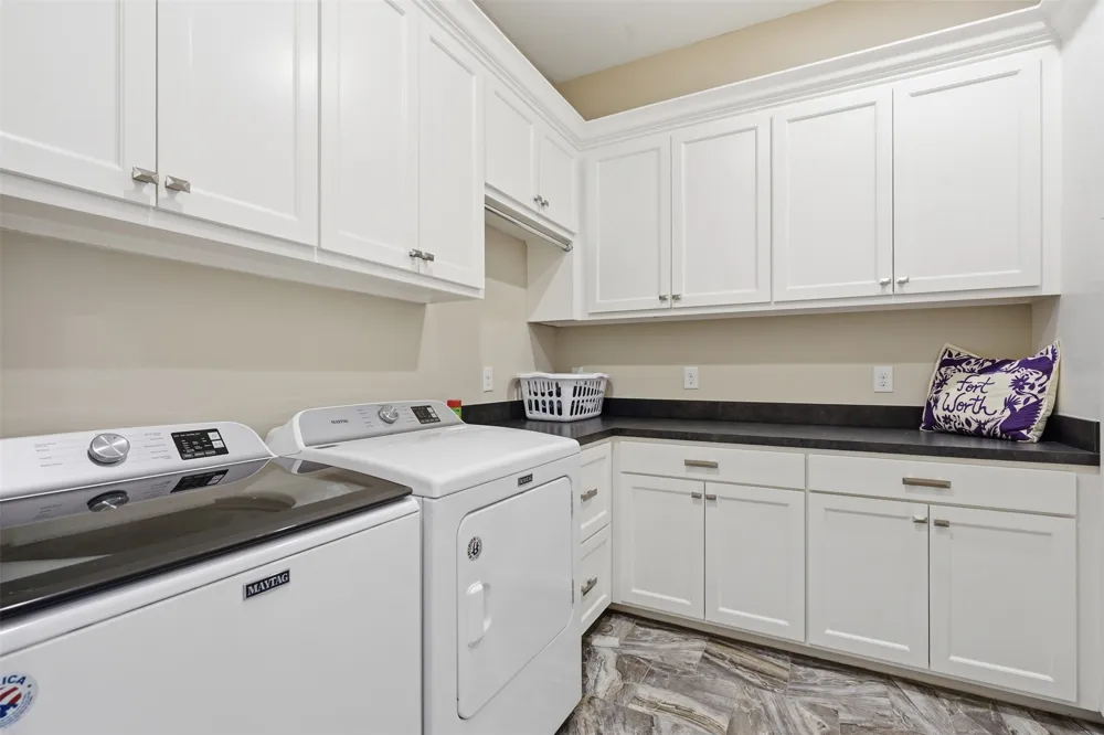 2712 Miro Court Fort Worth, TX 76107