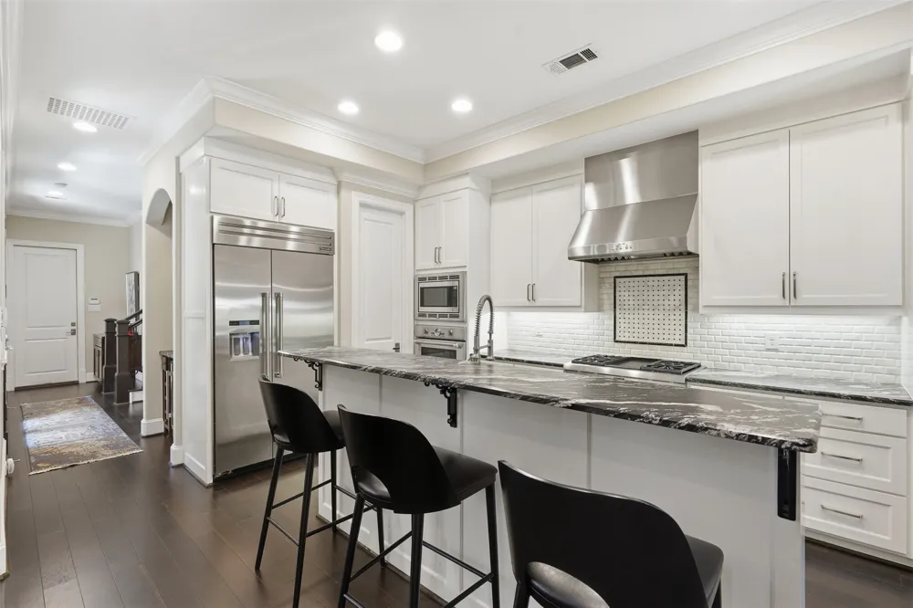 2712 Miro Court Fort Worth, TX 76107