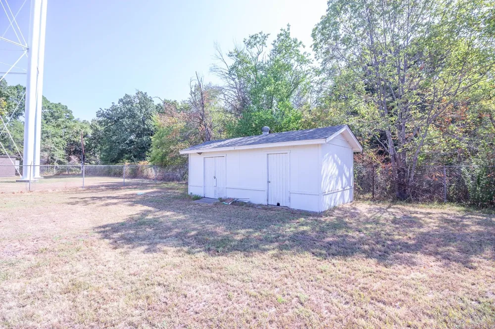 402 Legendary Lane Gun Barrel City, TX 75156