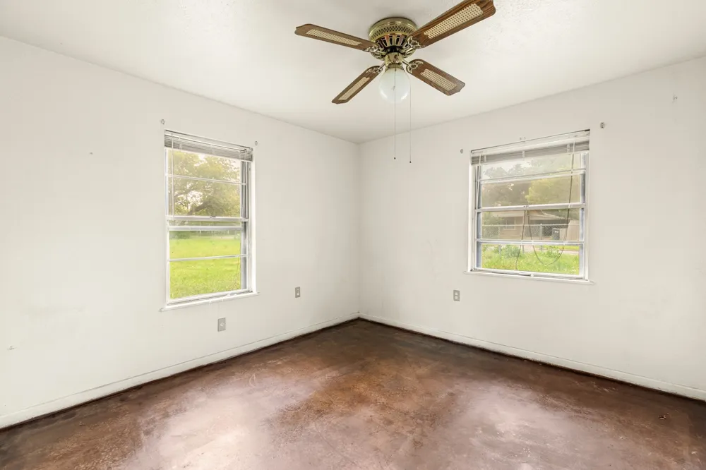 1516 Bryan Avenue Waco, TX 76708