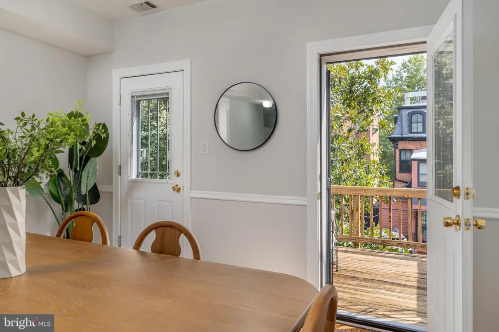 1434 CORCORAN STREET NW Washington, DC 20009