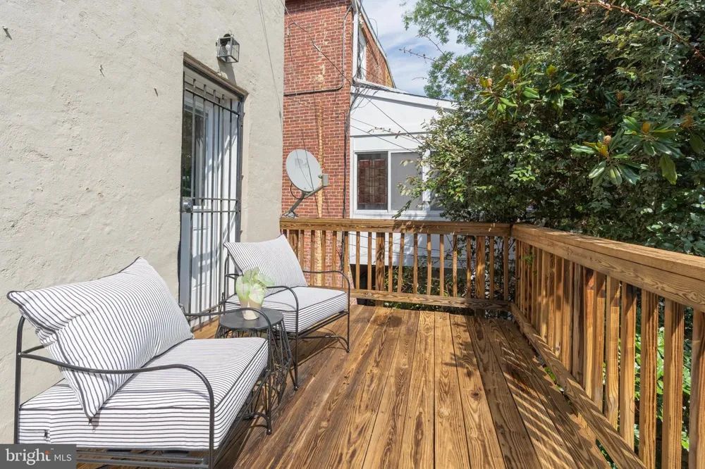 1434 CORCORAN STREET NW Washington, DC 20009