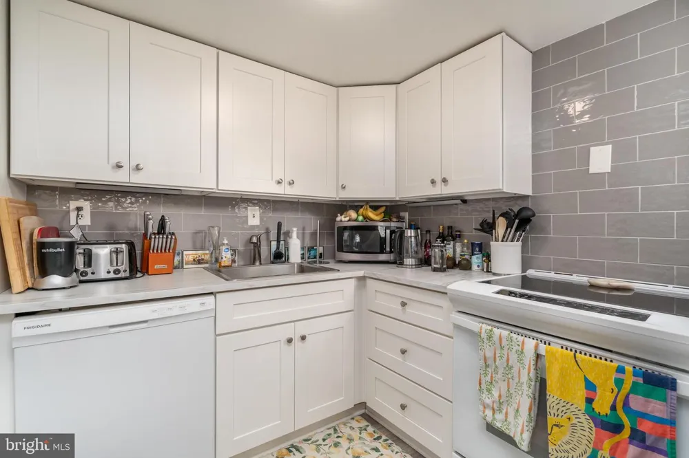 1434 CORCORAN STREET NW Washington, DC 20009