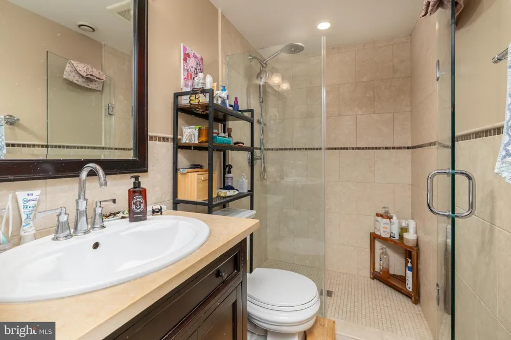 1434 CORCORAN STREET NW Washington, DC 20009