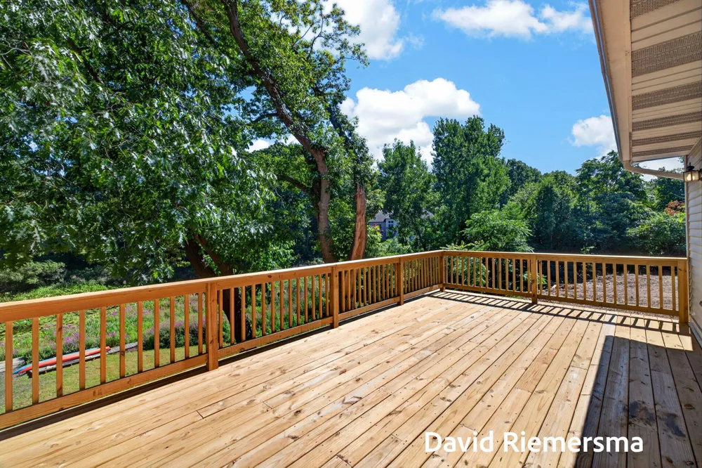 14254 Green Street Grand Haven, MI 49417