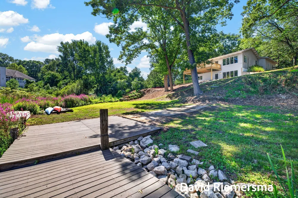 14254 Green Street Grand Haven, MI 49417