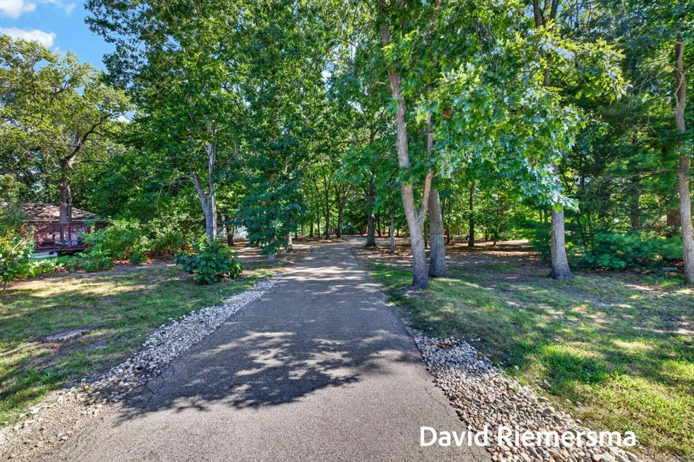 14254 Green Street Grand Haven, MI 49417