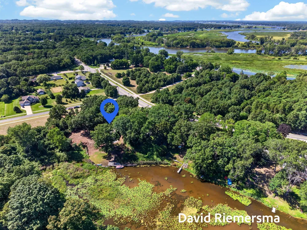 14254 Green Street Grand Haven, MI 49417