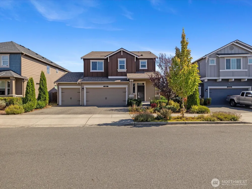 10311 Suncrest Boulevard Granite Falls, WA 98252