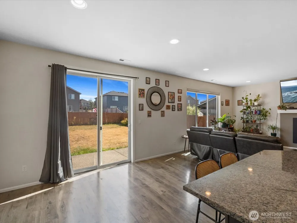 10311 Suncrest Boulevard Granite Falls, WA 98252