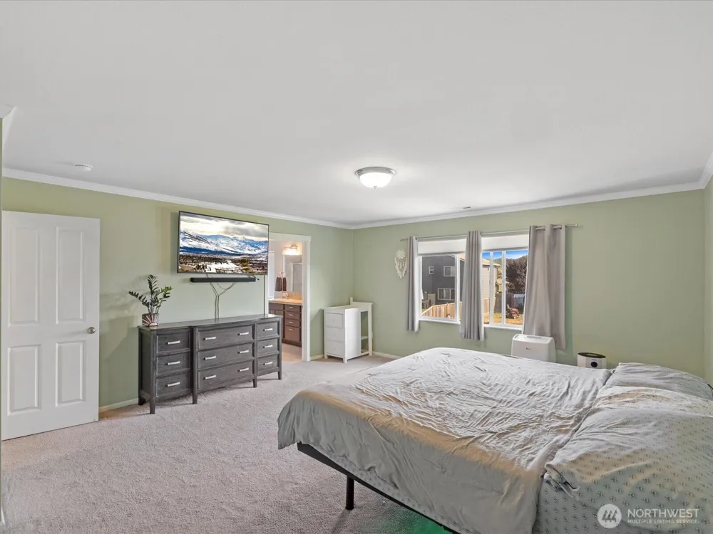 10311 Suncrest Boulevard Granite Falls, WA 98252
