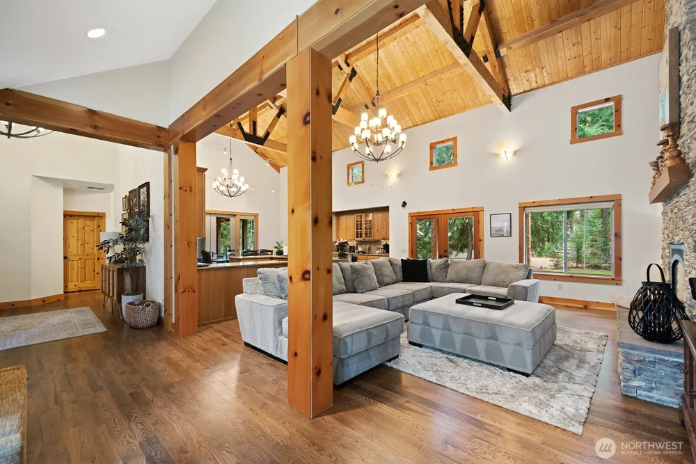 560 Evergreen Valley Loop Ronald, WA 98940