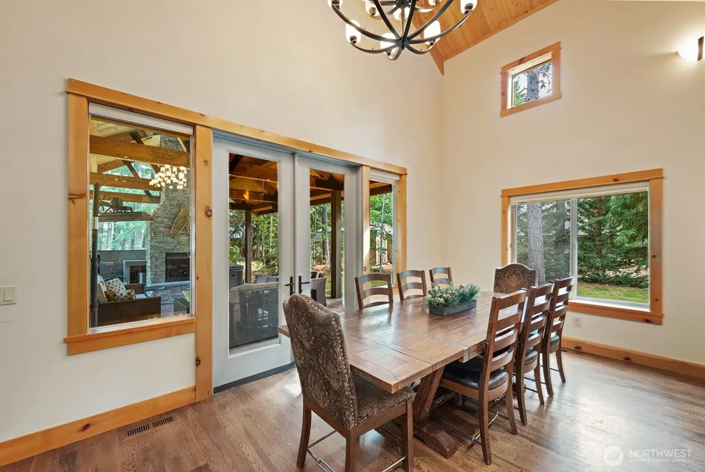 560 Evergreen Valley Loop Ronald, WA 98940