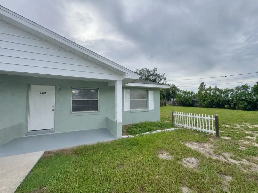 2559 ELM AVENUE Lake Wales, FL 33898