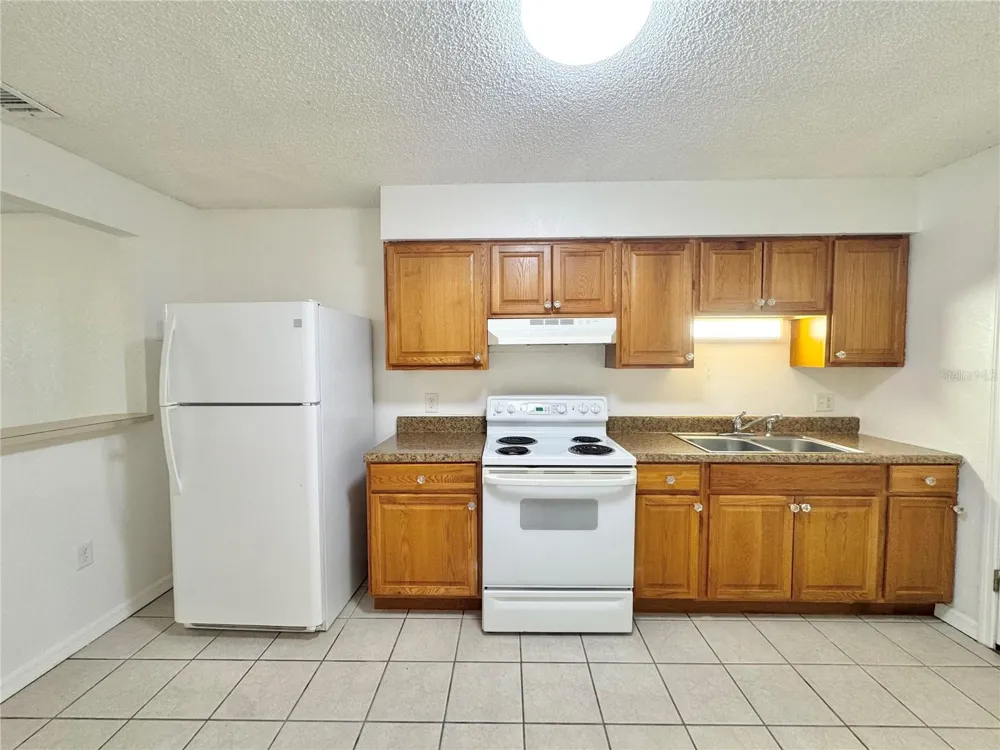 2559 ELM AVENUE Lake Wales, FL 33898