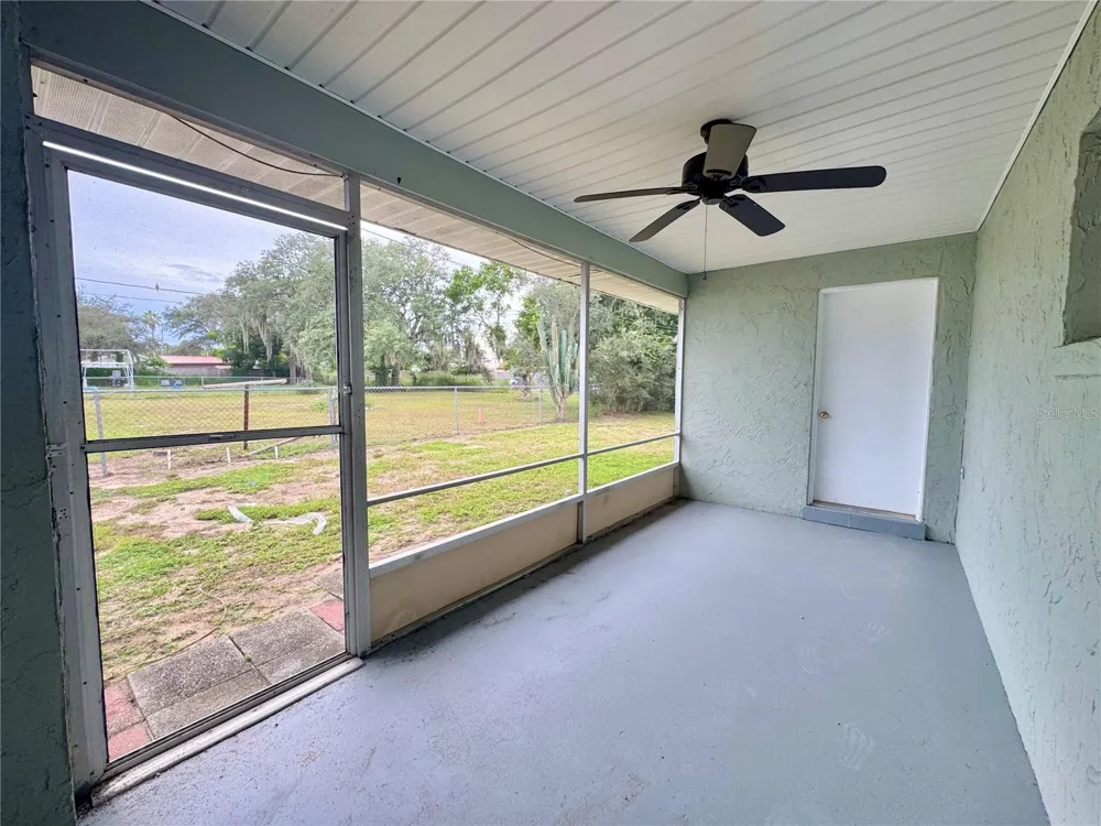 2559 ELM AVENUE Lake Wales, FL 33898