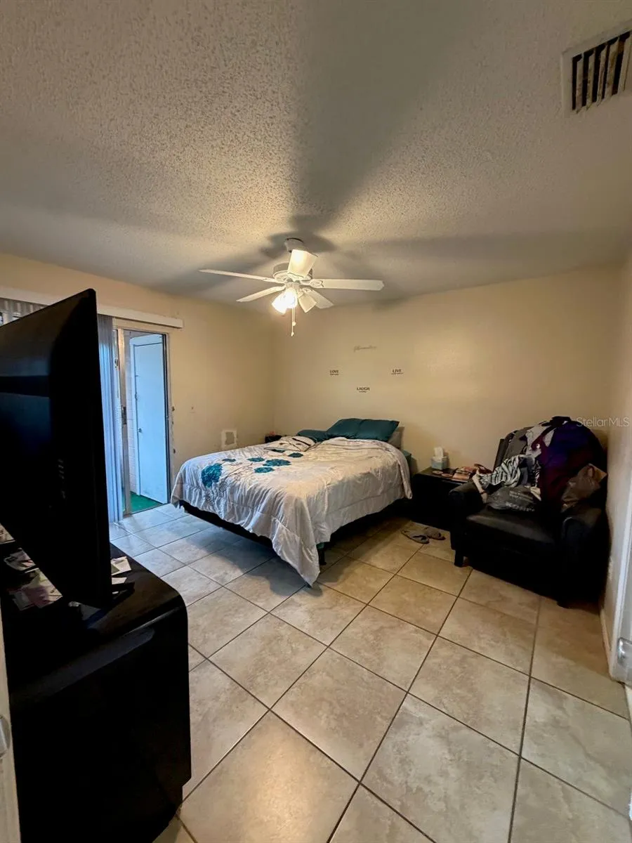 2803 WAXY WILLOW LANE Orlando, FL 32808