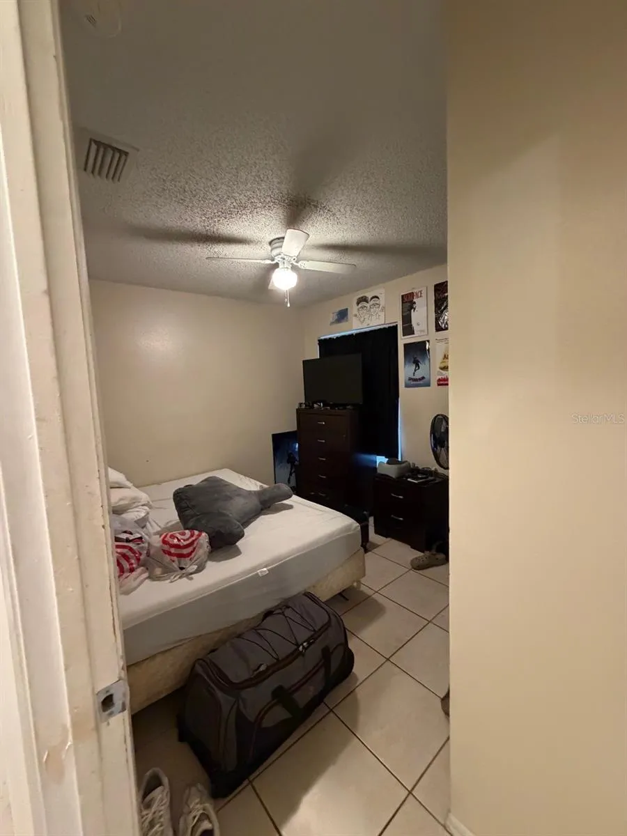 2803 WAXY WILLOW LANE Orlando, FL 32808