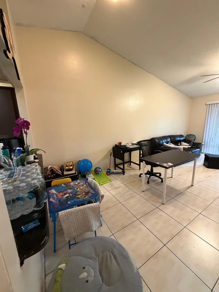 2803 WAXY WILLOW LANE Orlando, FL 32808