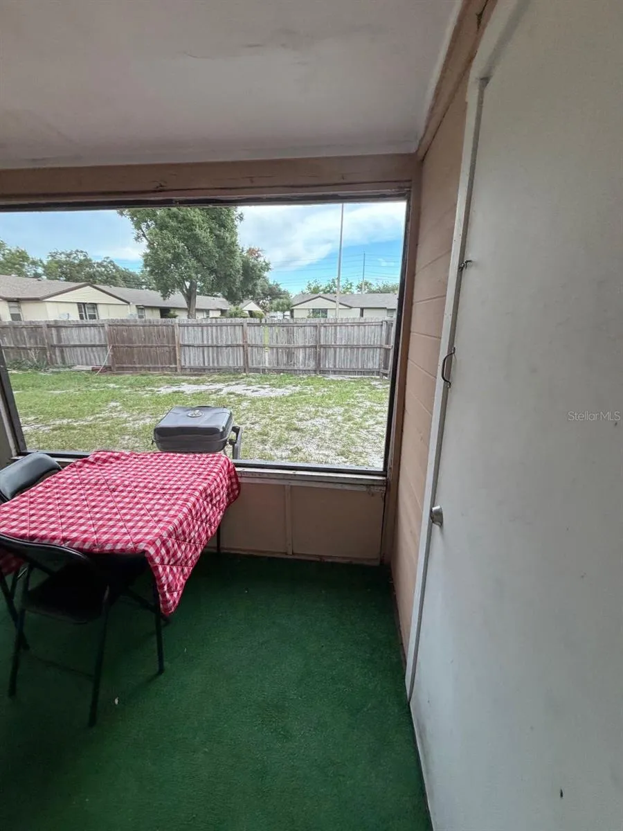2803 WAXY WILLOW LANE Orlando, FL 32808