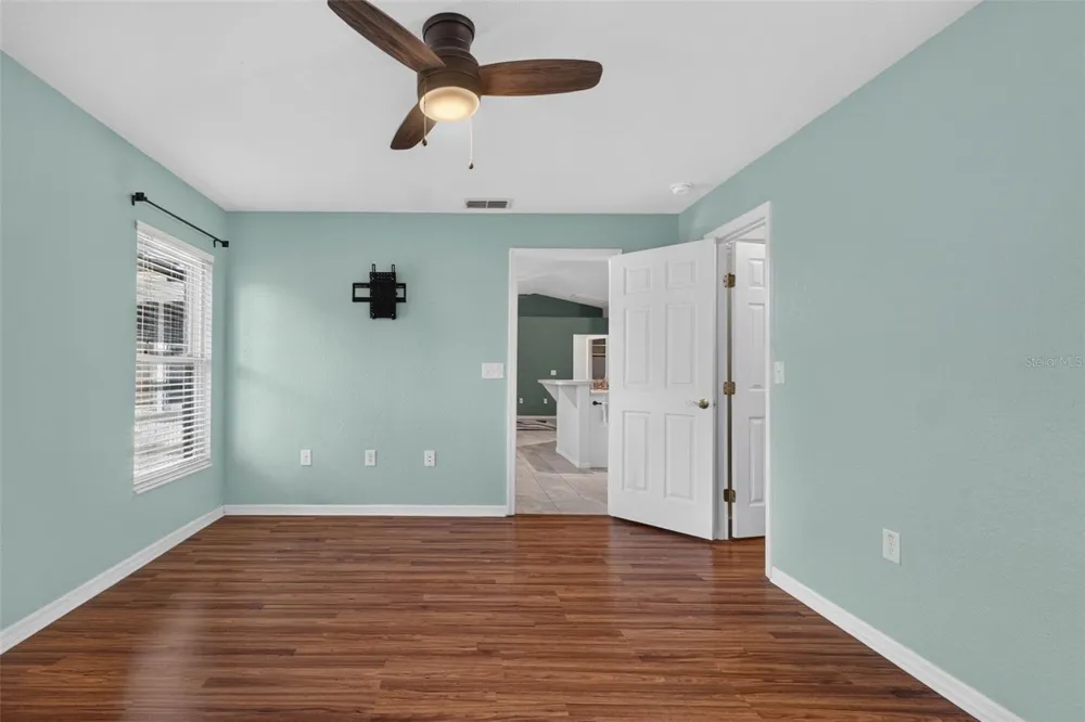 706 HIGHLAND CREST LOOP Lake Wales, FL 33853
