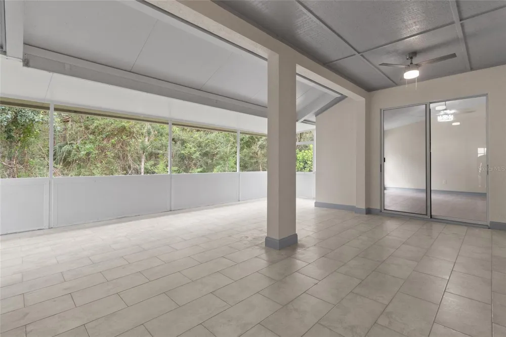 10217 TIMBERLAND POINT DRIVE Tampa, FL 33647