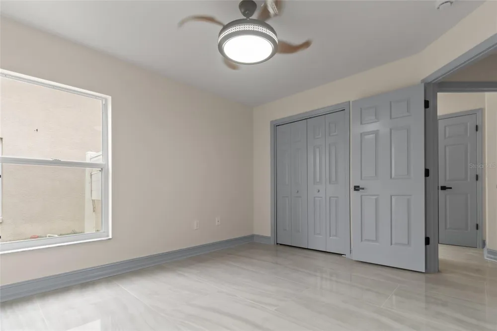 10217 TIMBERLAND POINT DRIVE Tampa, FL 33647