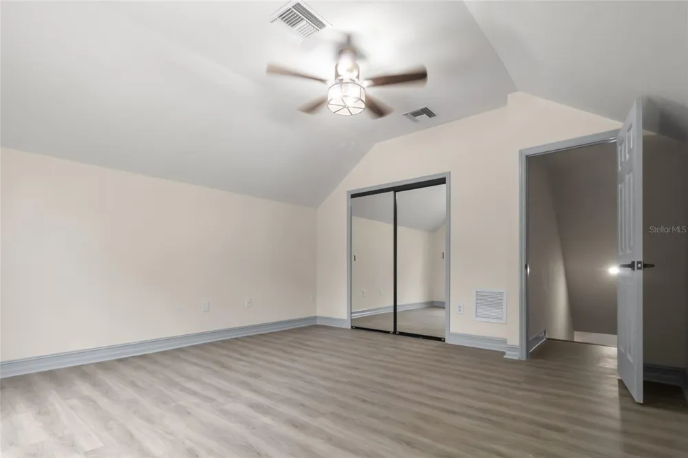 10217 TIMBERLAND POINT DRIVE Tampa, FL 33647