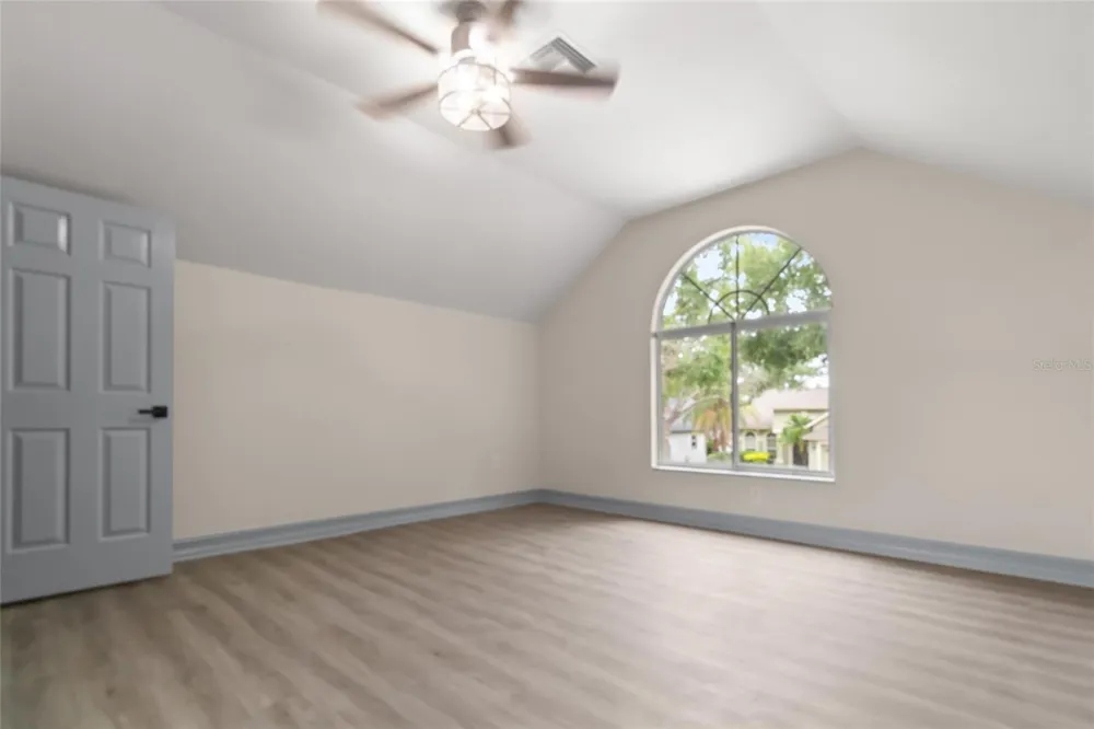 10217 TIMBERLAND POINT DRIVE Tampa, FL 33647